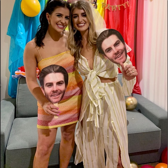 Show me your mumu south beach stripe set - Picture 6 of 8